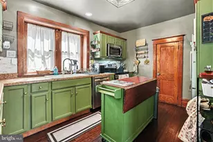 933 N Pitt St, Carlisle, PA 17013 - Photo 12