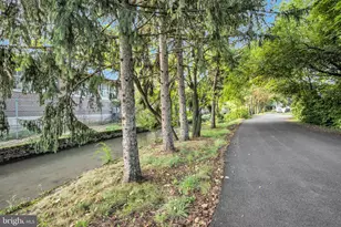 273 McKnight St, Carlisle, PA 17013 - Photo 32