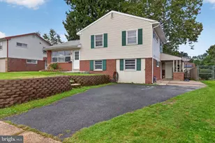 128 Henry Rd, Enola, PA 17025 - Photo 2
