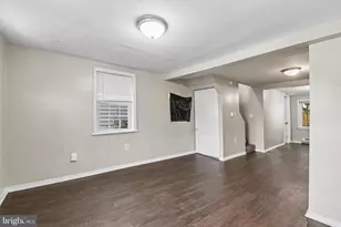 422 N West St, Carlisle, PA 17013 - Photo 4