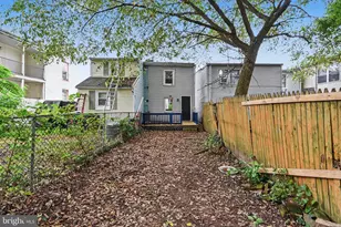 422 N West St, Carlisle, PA 17013 - Photo 32