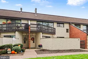 1071 Lancaster Blvd, Mechanicsburg, PA 17055 - Photo 1