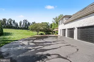 1402 Wellgate Ln, Mechanicsburg, PA 17055 - Photo 38