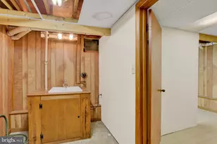 493 Criswell Dr, Boiling Springs, PA 17007 - Photo 24