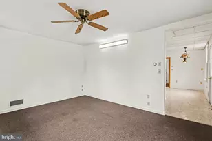 300 N Arch St, Mechanicsburg, PA 17055 - Photo 4