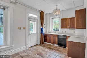 1924 Market St, Camp Hill, PA 17011 - Photo 26
