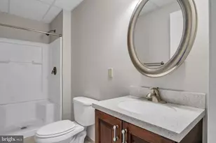 1924 Market St, Camp Hill, PA 17011 - Photo 38