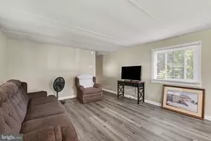 23 Aspen Ln, Carlisle, PA 17015 - Photo 4