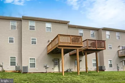 8 Vista Circle, Lemoyne, PA 17043 - Photo 2