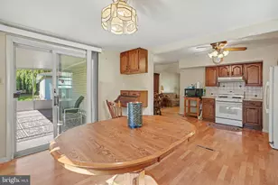 612 Park Hills Dr, Mechanicsburg, PA 17055 - Photo 8