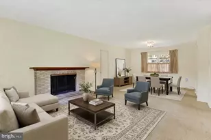 14 Circle Dr, Carlisle, PA 17015 - Photo 2
