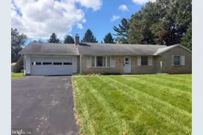14 Circle Drive, Carlisle, PA 17015 - Photo 1