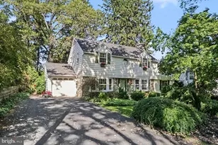 2812 Merion Rd, Camp Hill, PA 17011 - Photo 2