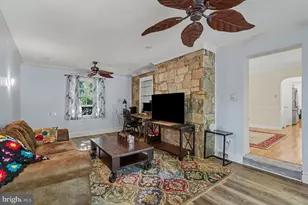 2812 Merion Rd, Camp Hill, PA 17011 - Photo 10