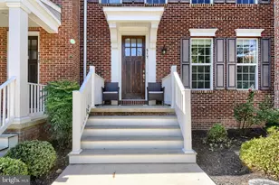 517 Shaw St, Mechanicsburg, PA 17050 - Photo 2