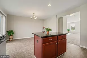813 Schooner Ln, Mechanicsburg, PA 17050 - Photo 6