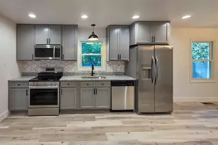 1886 Mary Ln, Carlisle, PA 17013 - Photo 2