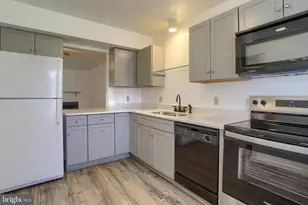 507 Porsha Terrace, Camp Hill, PA 17011 - Photo 2