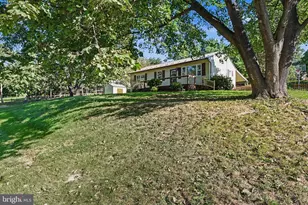 10 Stine Ave, Carlisle, PA 17013 - Photo 2