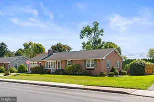 570 F St, Carlisle, PA 17013 - Photo 2