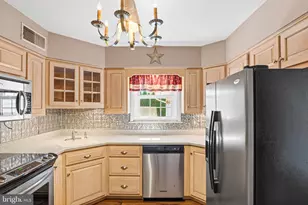 570 F St, Carlisle, PA 17013 - Photo 12