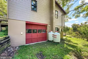 4 E Locust St, Mount Holly Springs, PA 17065 - Photo 34