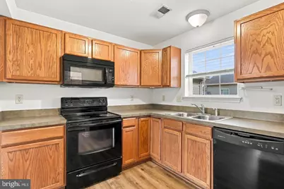 143 S Seneca Street, Shippensburg, PA 17257 - Photo 8