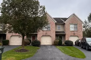 447 Stonehedge Ln, Mechanicsburg, PA 17055 - Photo 1