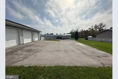 104 W Main Street, Newburg, PA 17240 - Photo 24