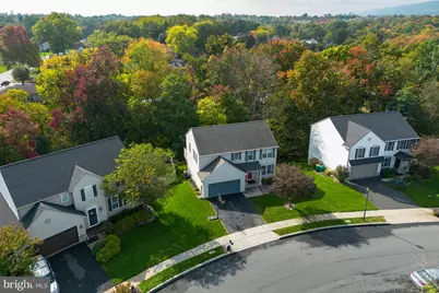 205 Edenderry Way, Enola, PA 17025 - Photo 2