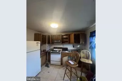 58 W Columbus Avenue, Nesquehoning, PA 18240 - Photo 2