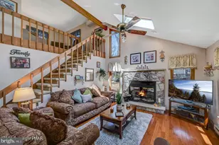 21 Sassafras Rd, Lake Harmony, PA 18624 - Photo 6