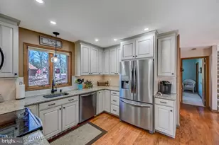 21 Sassafras Rd, Lake Harmony, PA 18624 - Photo 22