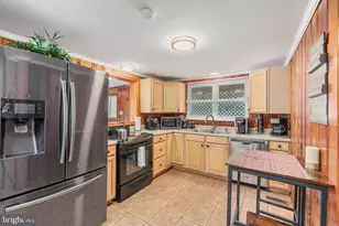 34 S Lake Dr, Lake Harmony, PA 18624 - Photo 32