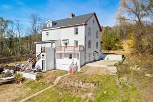 1104 Princeton Ave, Palmerton, PA 18071 - Photo 1