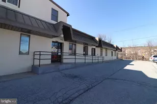 185 Delaware Ave, Palmerton, PA 18071 - Photo 1