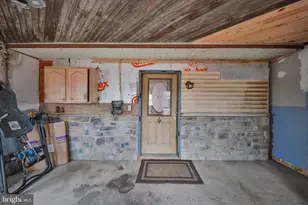 355 Hickory Rd, Palmerton, PA 18071 - Photo 4