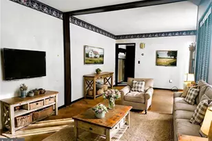 117 N 4th St, Lehighton, PA 18235 - Photo 4