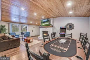 12 Hickory Rd, Lake Harmony, PA 18624 - Photo 10