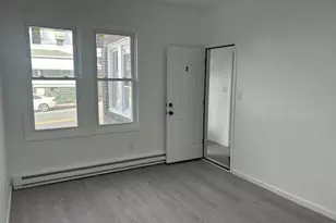 222 W Patterson St, Lansford, PA 18232 - Photo 2