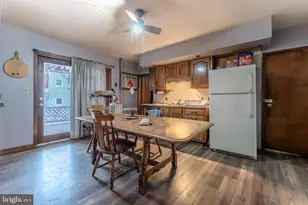 221 E Bertsch St, Lansford, PA 18232 - Photo 6