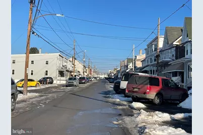 368 W Bertsch Street, Lansford, PA 18232 - Photo 2