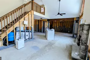 31 Rodda Rd, Lake Harmony, PA 18624 - Photo 8