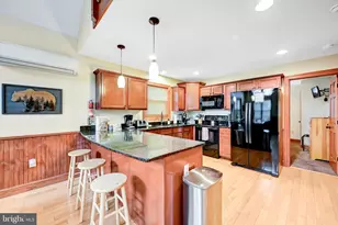 136 Pineknoll Dr, Lake Harmony, PA 18624 - Photo 20