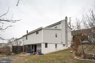 136 E Garibaldi Ave, Nesquehoning, PA 18240 - Photo 28