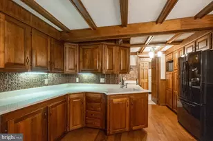 11 E Front St, Jim Thorpe, PA 18229 - Photo 22