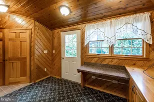 11 E Front St, Jim Thorpe, PA 18229 - Photo 32