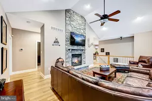 265 Longview Dr, Lake Harmony, PA 18624 - Photo 14