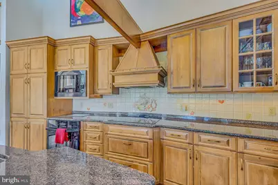 487 N Lake Dr, Lake Harmony, PA 18624 - Photo 10