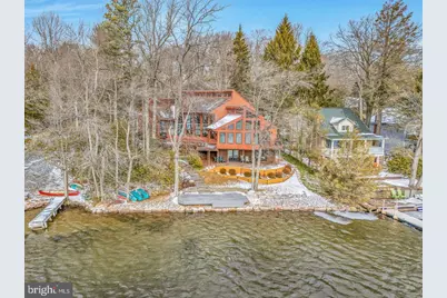 487 N Lake Dr, Lake Harmony, PA 18624 - Photo 2